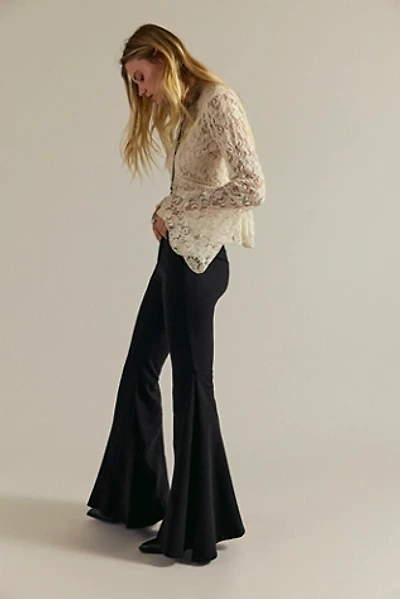 We The Free Marque Flare Jeans