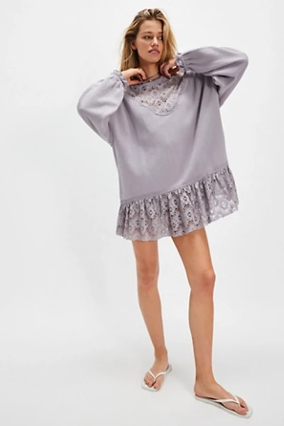 Belle Sweatshirt