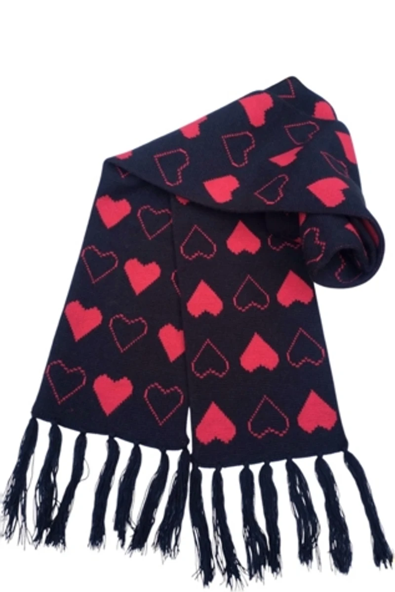 1970's Heart Knit Scarf Selected by Garbage Soup