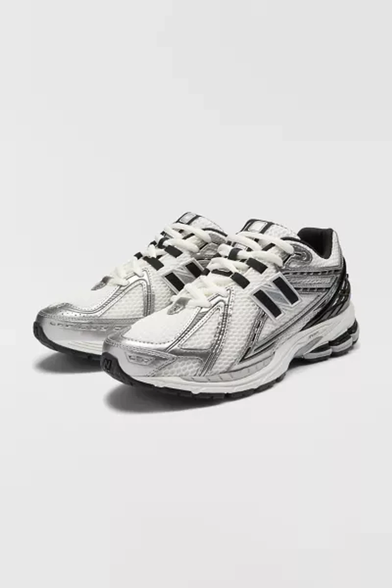 New Balance Unisex 1906R Sneaker