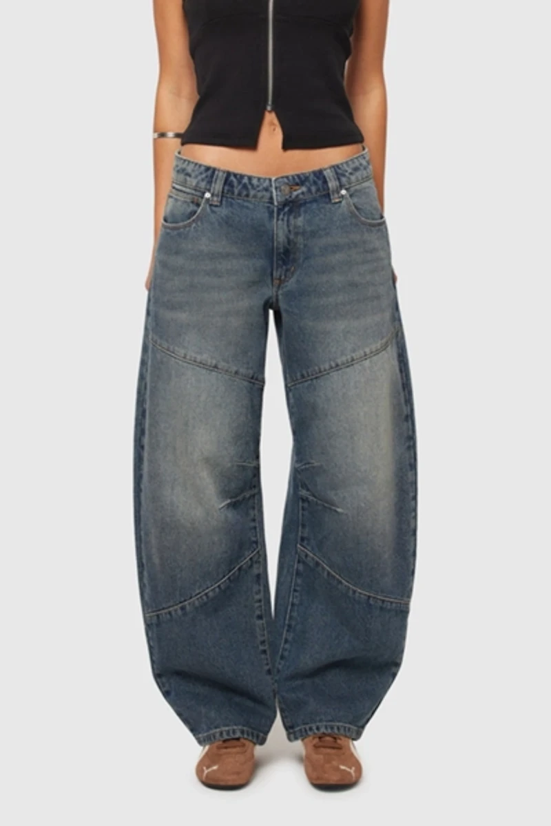 Abrand 99 Low Barrel Jean