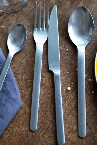 Sabre 4 Piece Loft Flatware Set