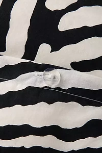 Darcie Zebra Patterned Core Duvet Set
