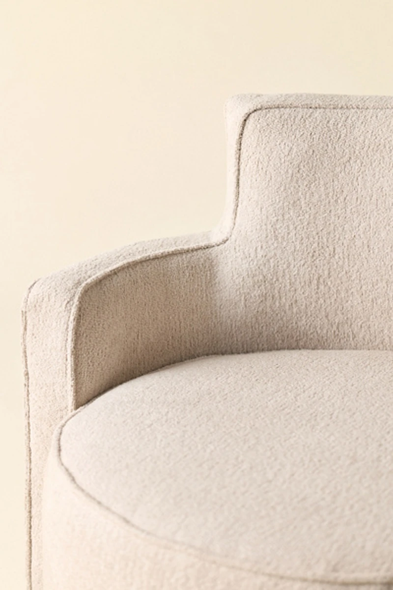Rhea Swivel Lounge Chair