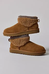 UGG Women's Classic Ultra Mini Maxi Curly Boot