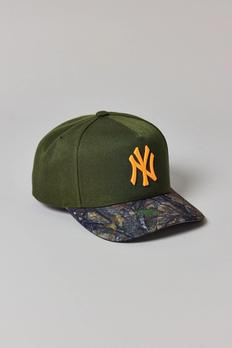 Mitchell & Ness MLB New York Yankees Camo Pro Hat