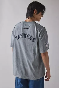 Pro Standard MLB New York Yankees Graphic Tee