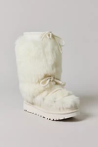 UGG Women's Classic Tall Chalet Boot