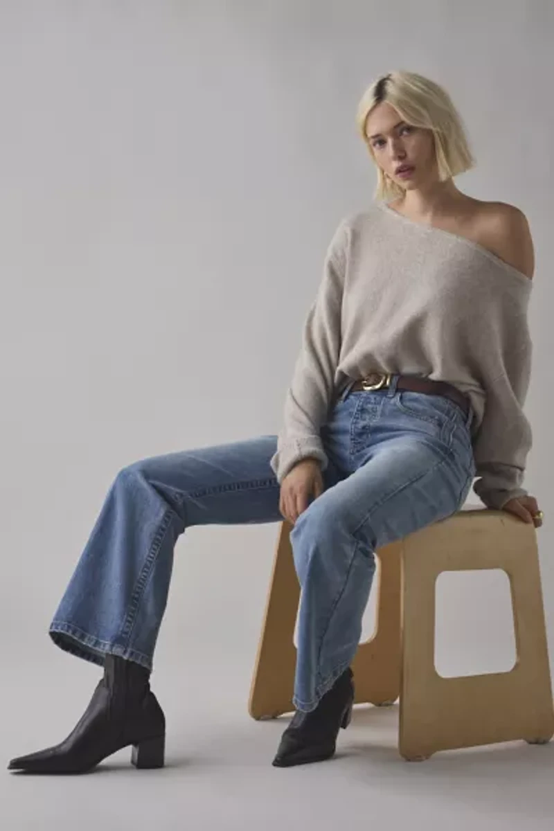 UO Nola Oversized Off-The-Shoulder Sweater
