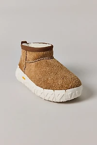 UGG Men's Classic Ultra Mini Wrap Tech Boot