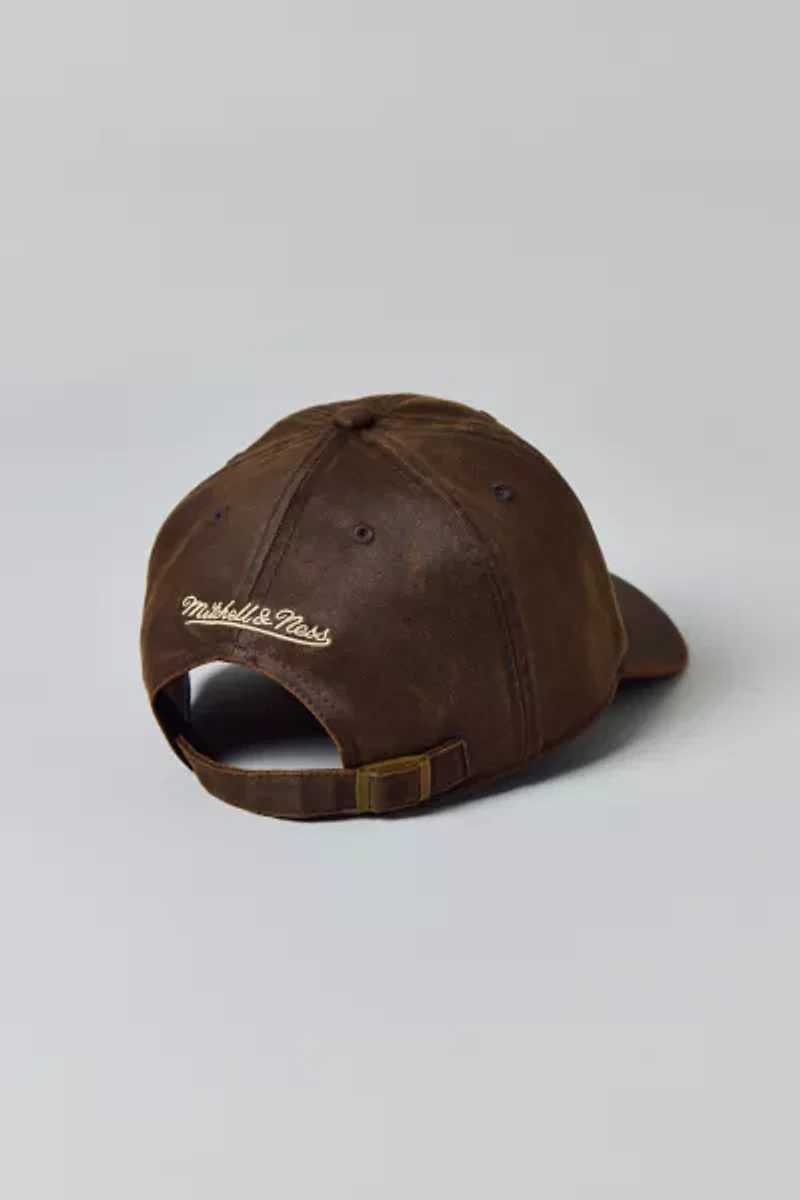 Mitchell & Ness MLB New York Yankees Leather Dad Hat