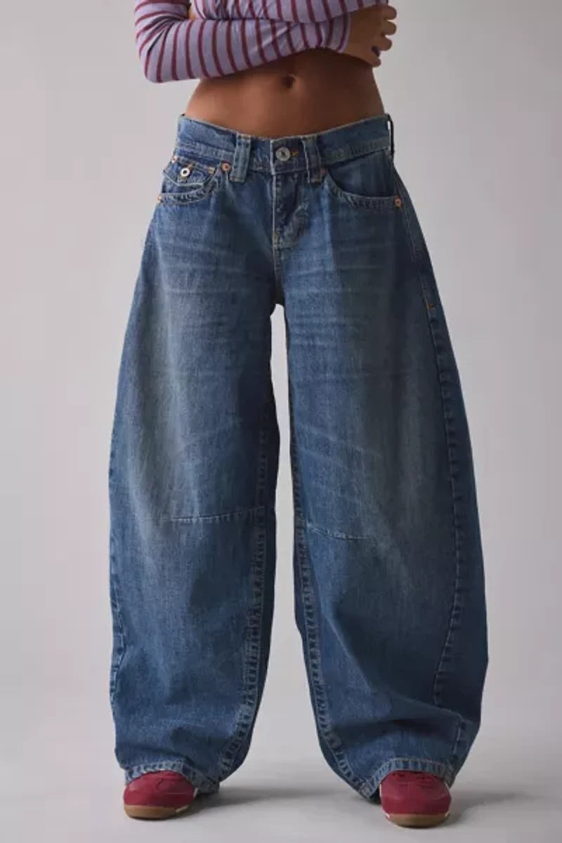 BDG Kayla Cocoon Low-Rise Jean