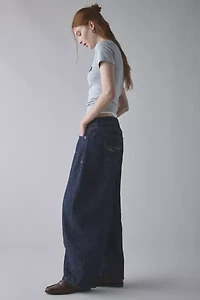 BDG Kayla Cocoon Low-Rise Jean