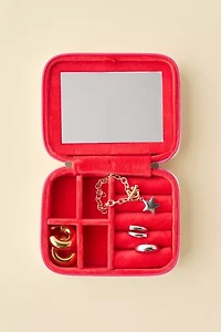 Queen Of Hearts Velvet Jewelry Case