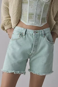 ReMADE By UO Levi’s® Overdyed Slouchy Denim Short