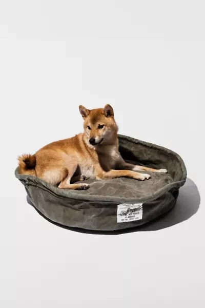 Puebco Vintage Tent Fabric Pet Bed
