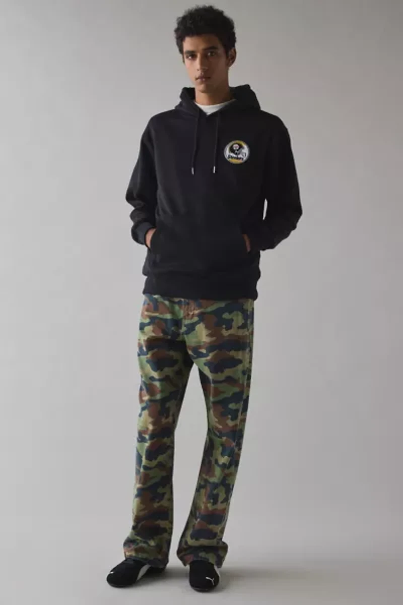 NFL Pittsburgh Steelers UO Exclusive Chenille Patch Hoodie Sweatshirt