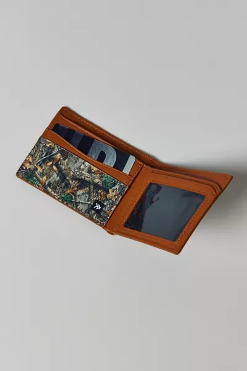 Thread Cash Bi-Fold Wallet