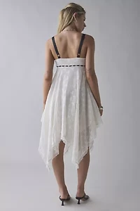 Kimchi Blue Hartley Lace Hanky Hem Babydoll Midi Dress