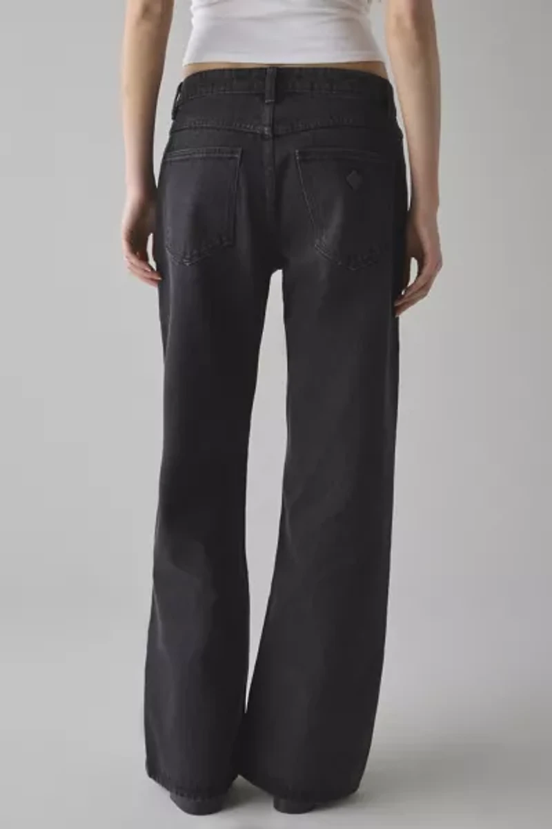 Abrand 99 Low-Rise Baggy Jean