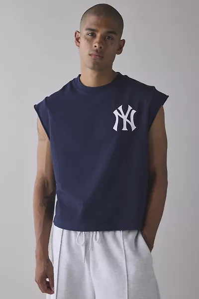 Pro Standard UO Exclusive MLB Team Logo Tee