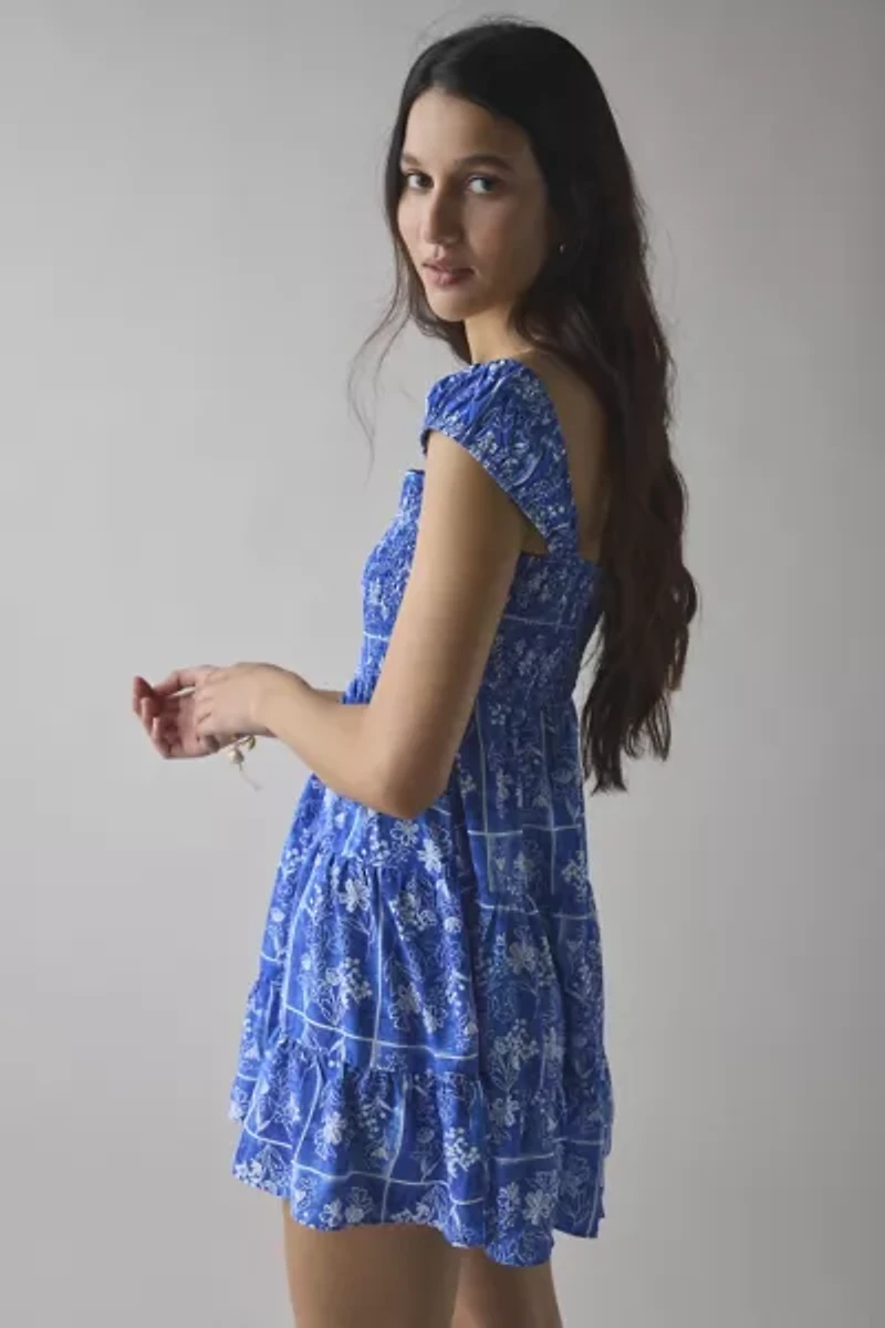 Glamorous Tie Print Smocked Babydoll Mini Dress