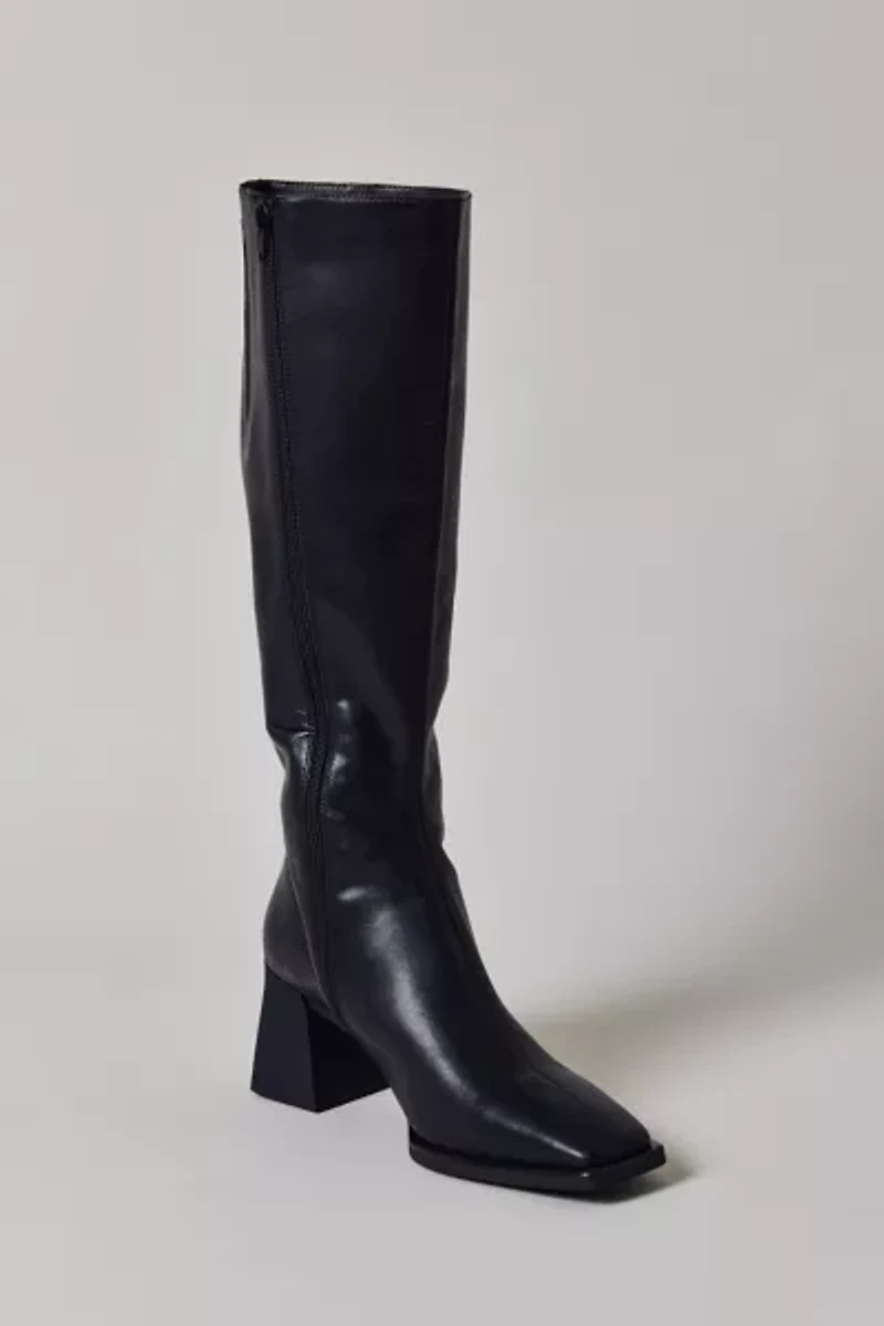 Vagabond Shoemakers Hedda Tall Boot