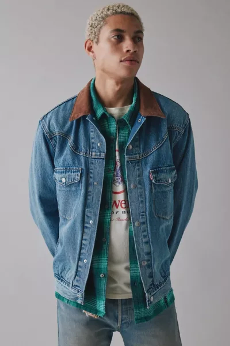 Levi's® Western Shorthorn Denim Trucker Jacket