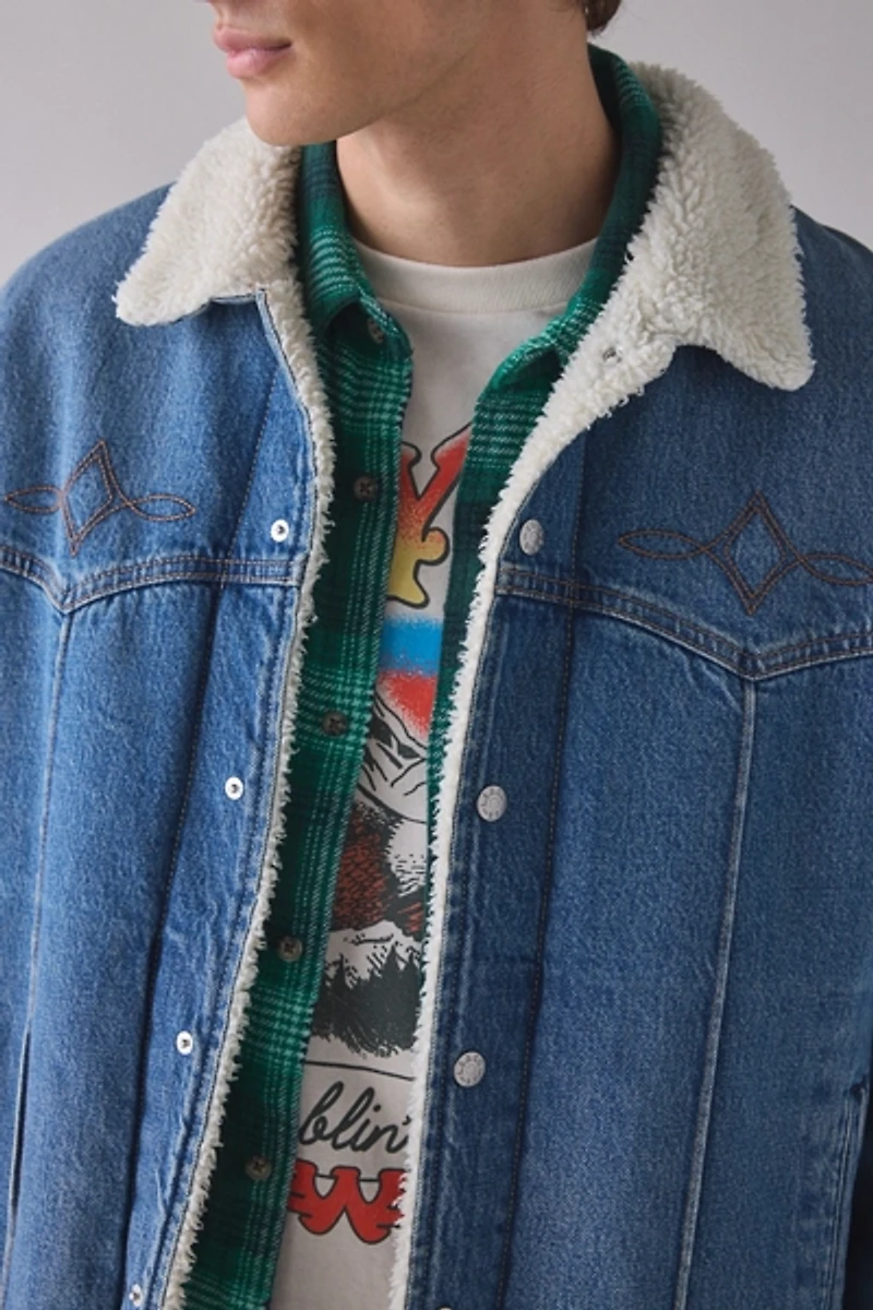 Levi’s® Western Fleece-Lined Denim Trucker Jacket
