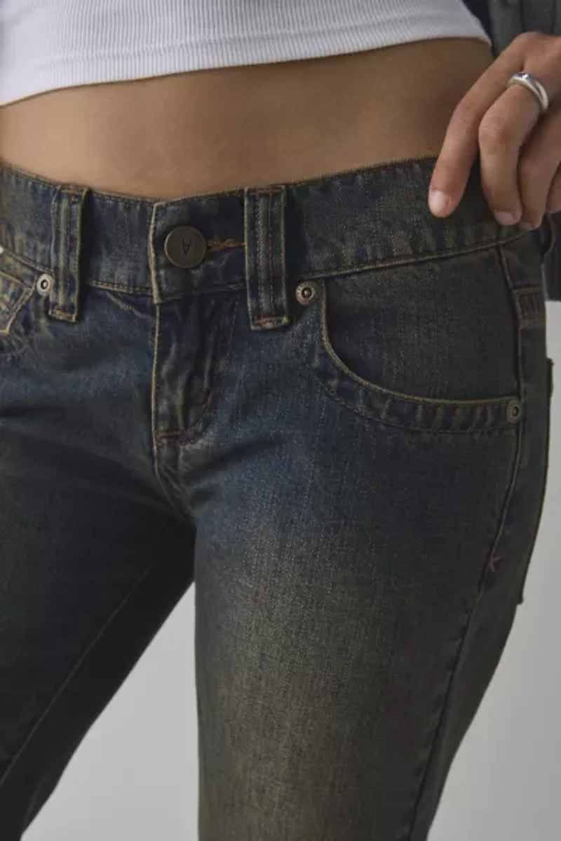 Abrand 00 Hillary Super Low Kick Flare Jean