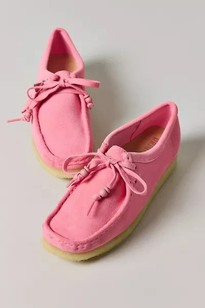 Clarks Women's Wallabee Low Suede Shoe