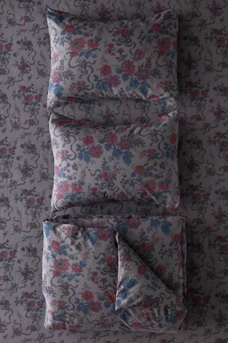 Catlyn Floral Patterned Duvet Set