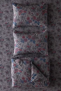 Catlyn Floral Patterned Duvet Set