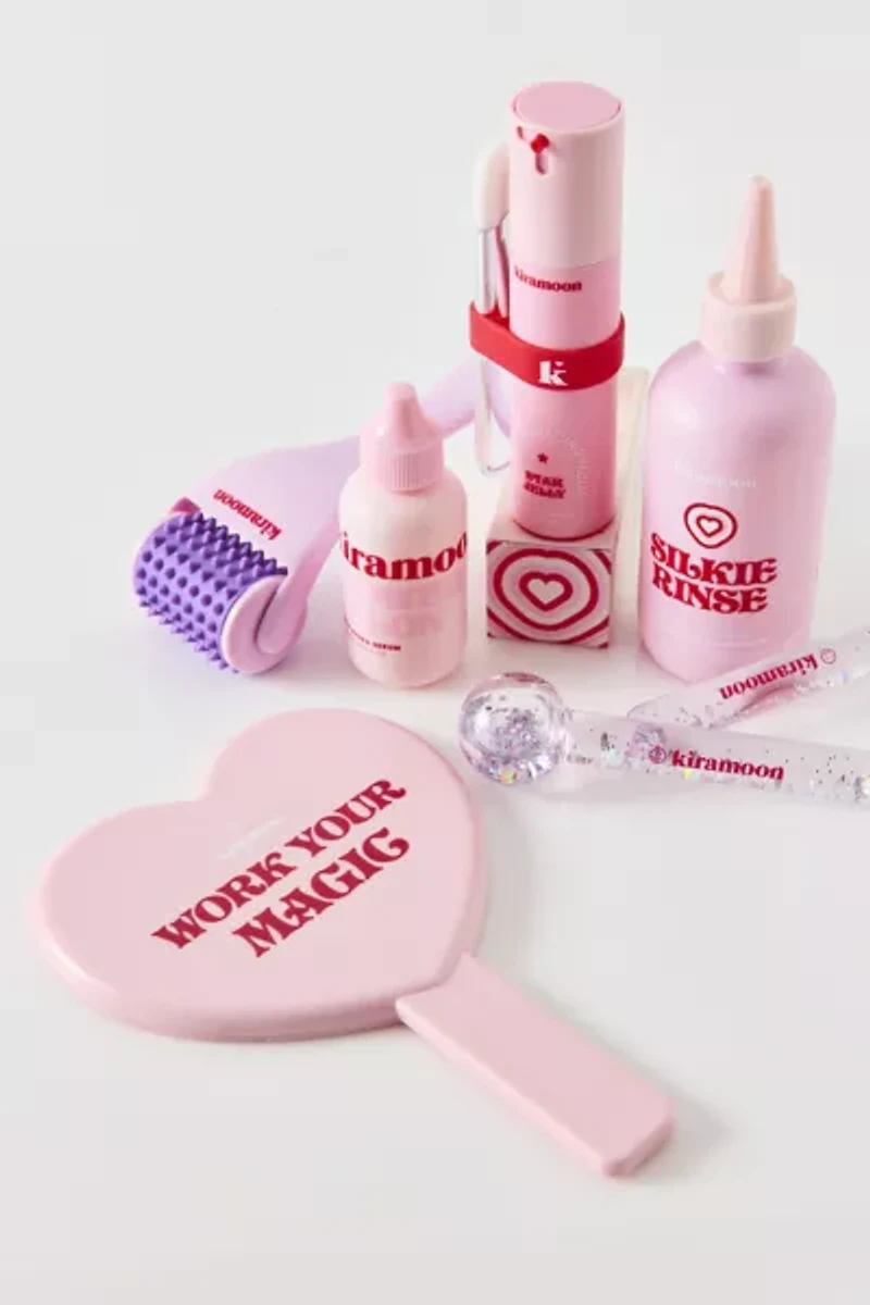 Kiramoon Work Your Magic Heart Shaped Handheld Mirror