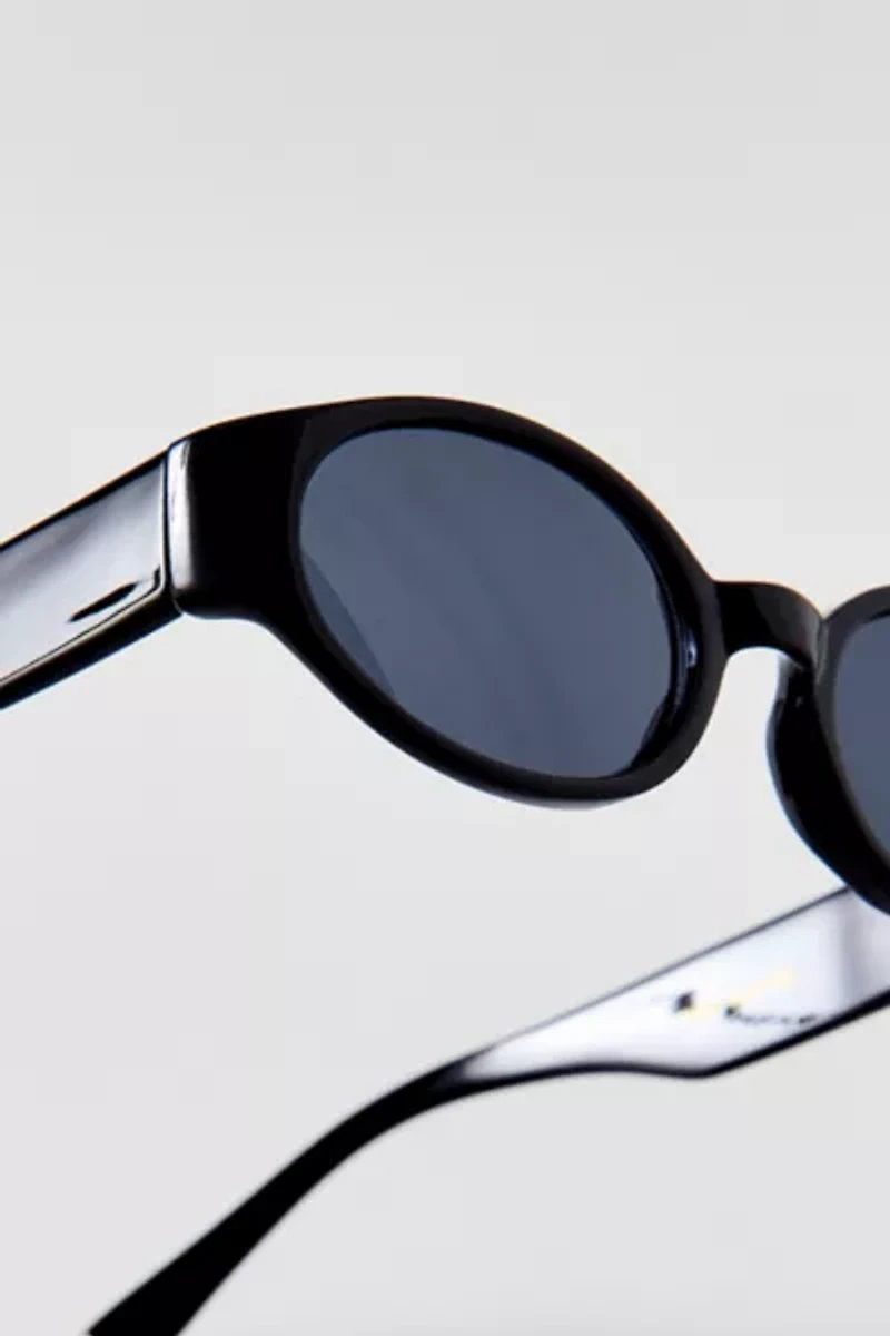 Vintage By UO Minks Sunglasses