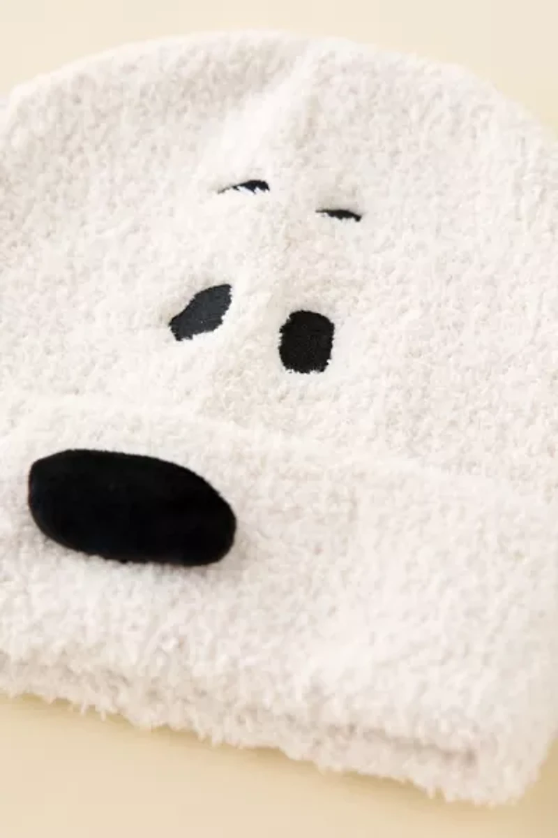 Peanuts Snoopy Fuzzy Beanie