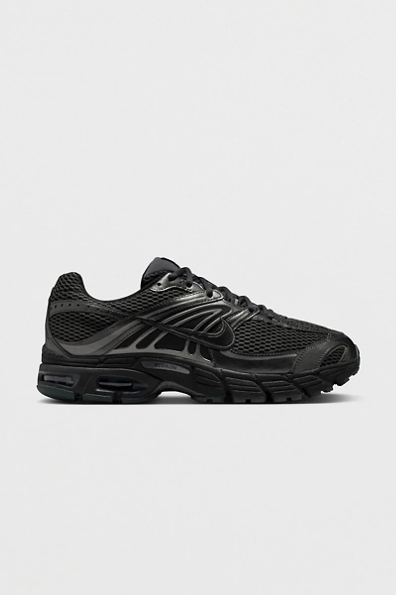 Nike Men's Air Max Moto 2K Sneaker