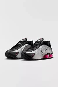 Nike Women's Shox R4 Sneaker