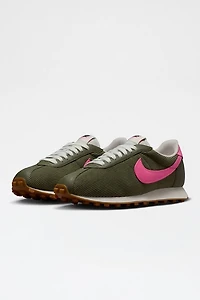 Nike Women's LD-1000 Sneaker