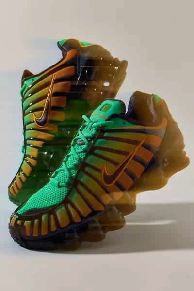 Nike Men's Shox TL Sneaker