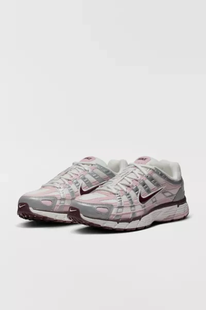Nike Women's P-6000 SE Sneaker