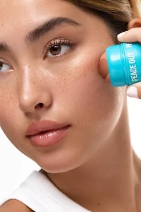 Peace Out Instant Oil Control Roller