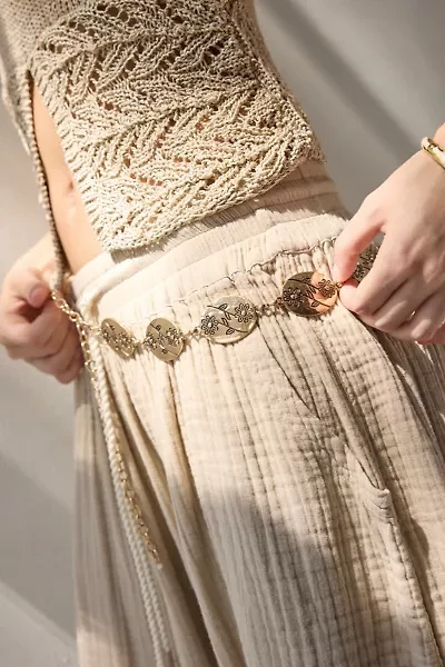 Etched Flower Metal Chain Belt