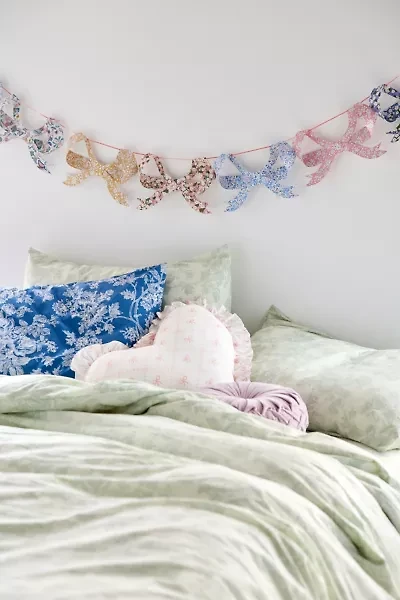 Meri Meri Bow Garland