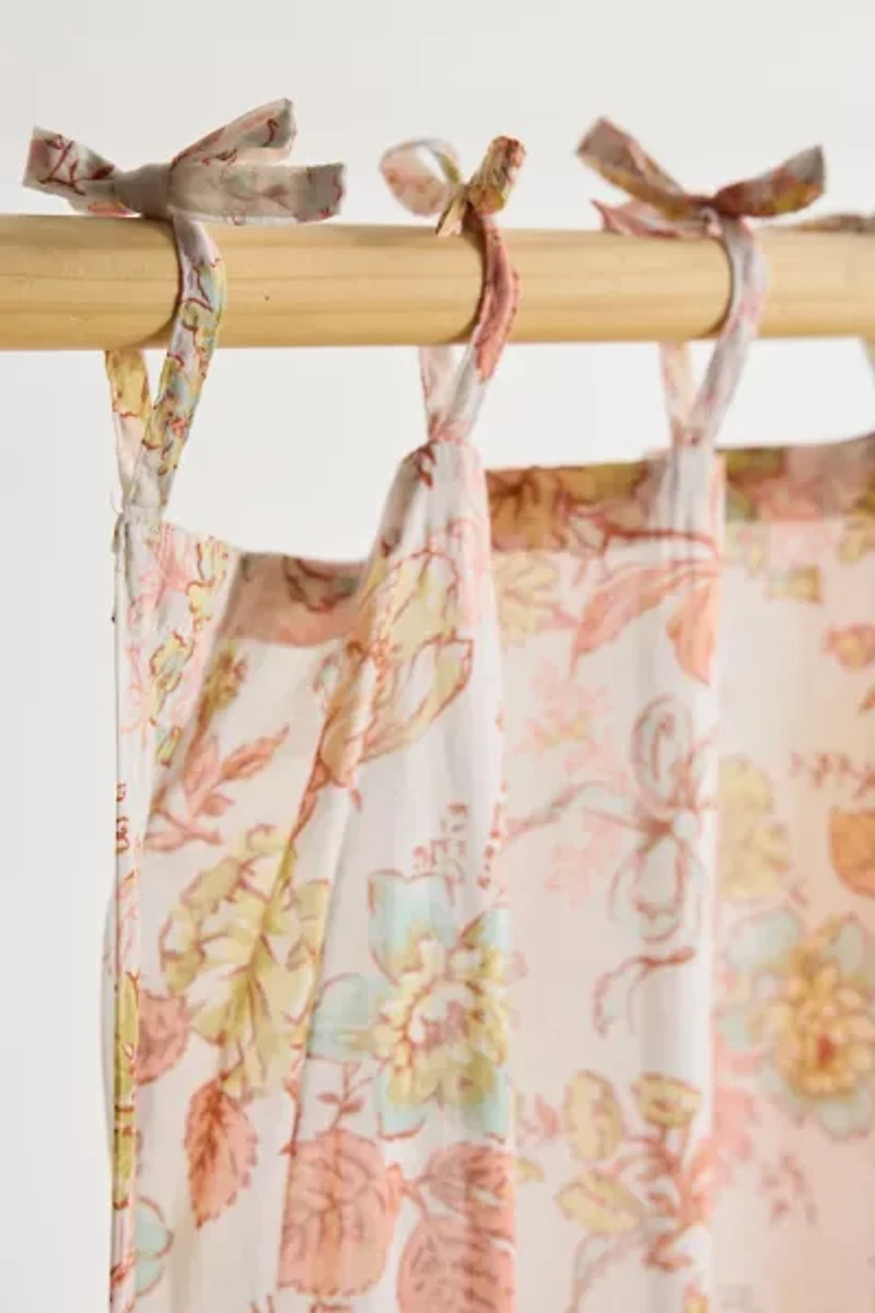 Catlyn Floral Patterned Window Panel