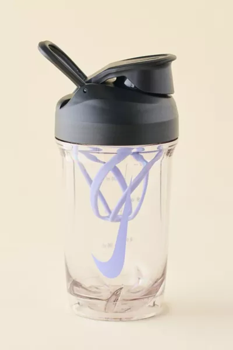 Nike TR Recharge 16 oz Shaker Bottle