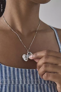 Daisy Etched Oval Locket Necklace