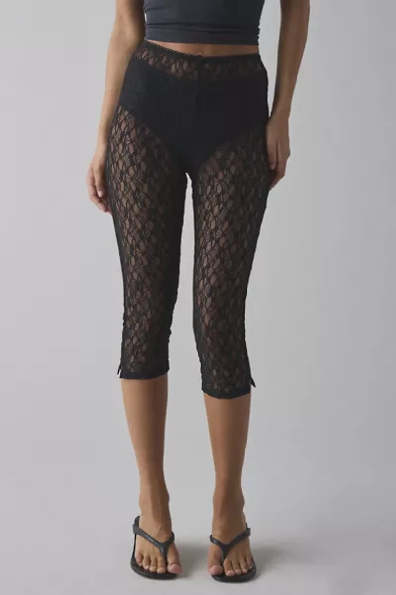 Kimchi Blue Ellie Sheer Lace High-Rise Stretch Capri Pant