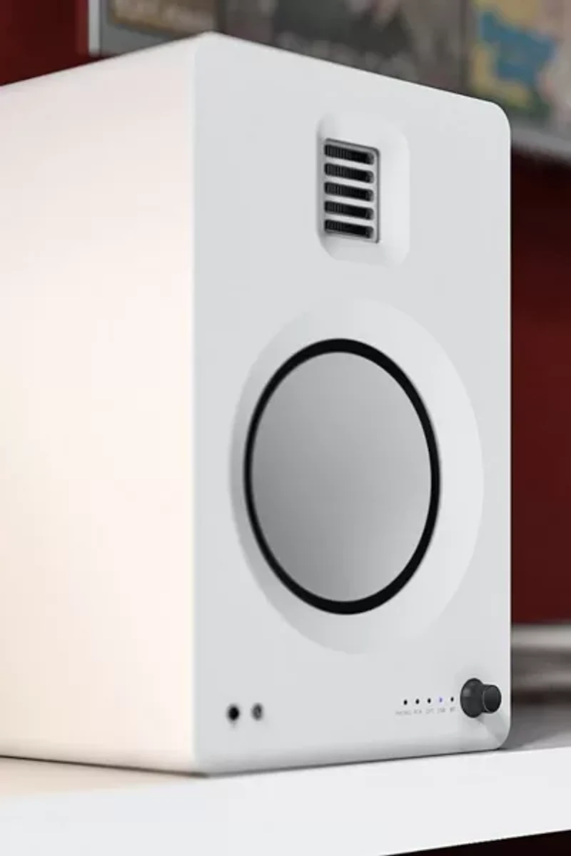 Kanto TUK Premium Powered Bookshelf Speaker Set