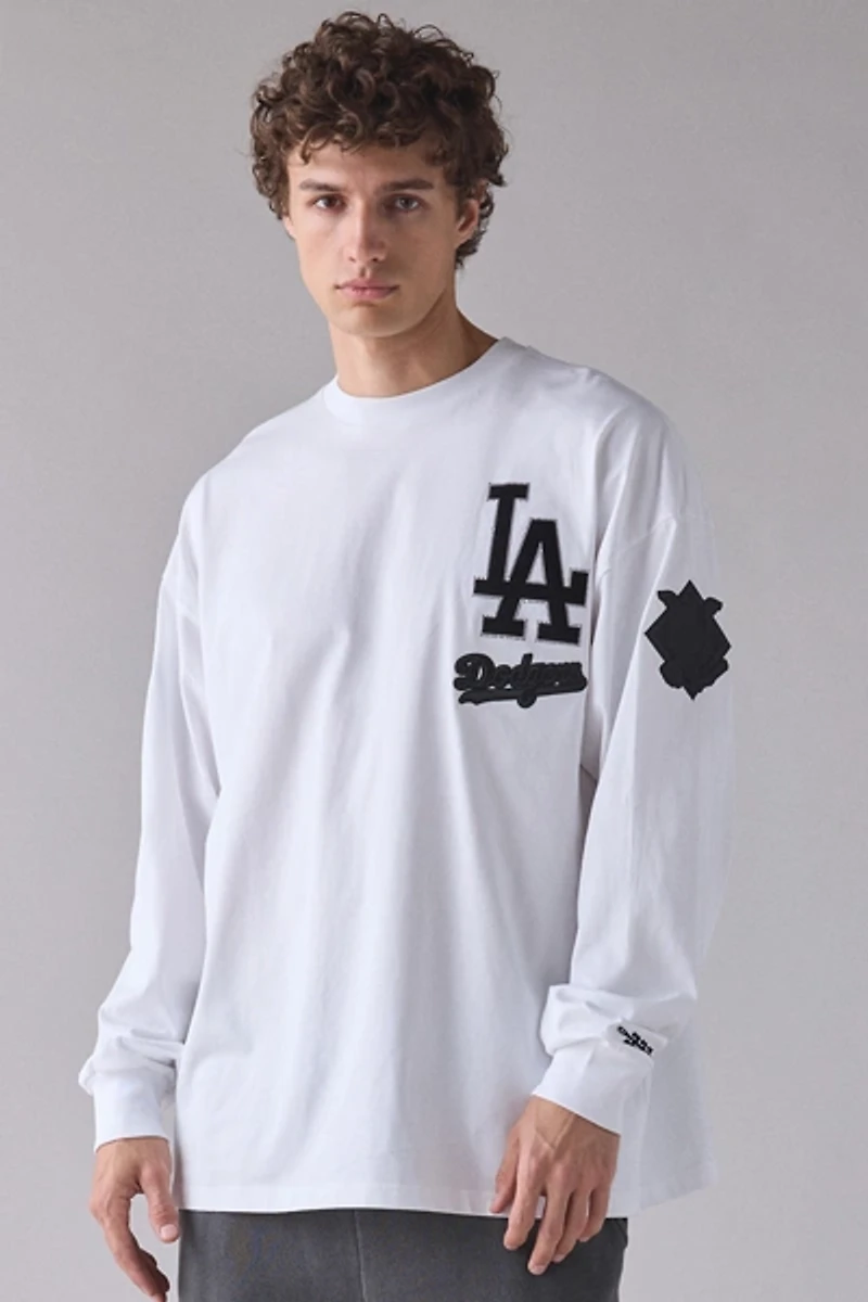 Pro Standard MLB Los Angeles Dodgers Oversized Long Sleeve Tee